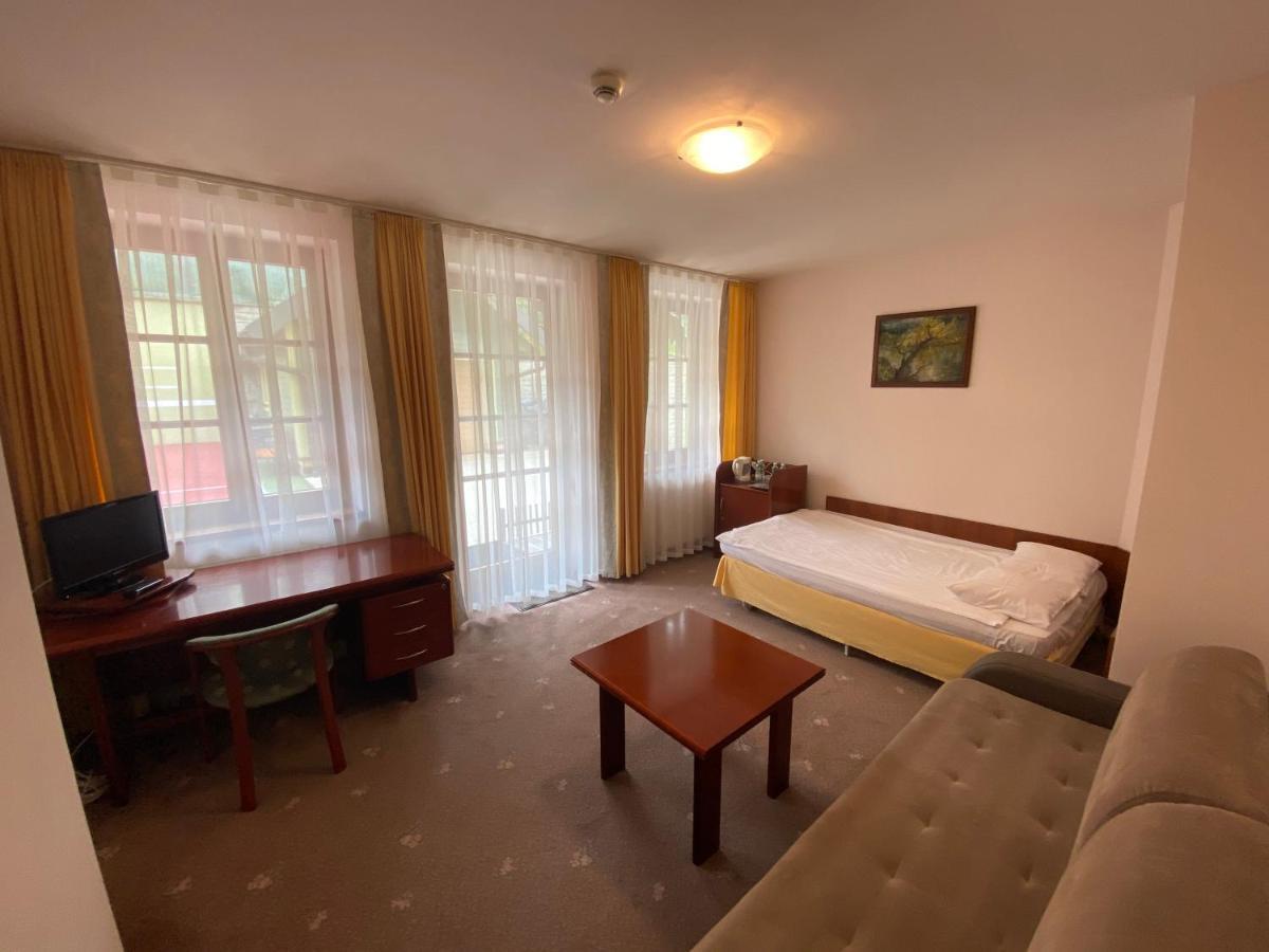 Hotel Grant Krynica-Zdrój Exterior foto