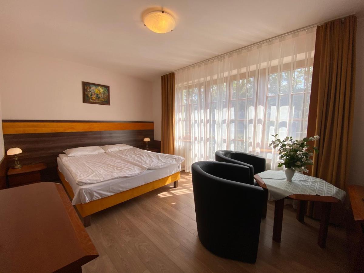 Hotel Grant Krynica-Zdrój Exterior foto